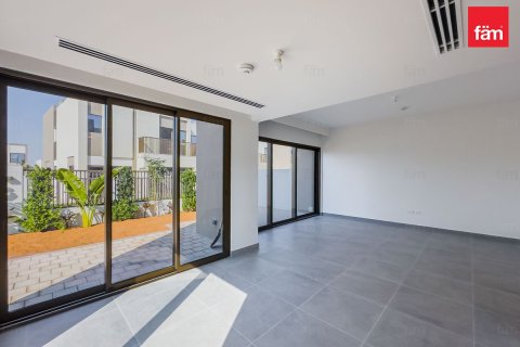 Villa itt: Dubai, EAE, 4 hálószoba, 242.8 m², azonosító: 662312 - fénykép 3