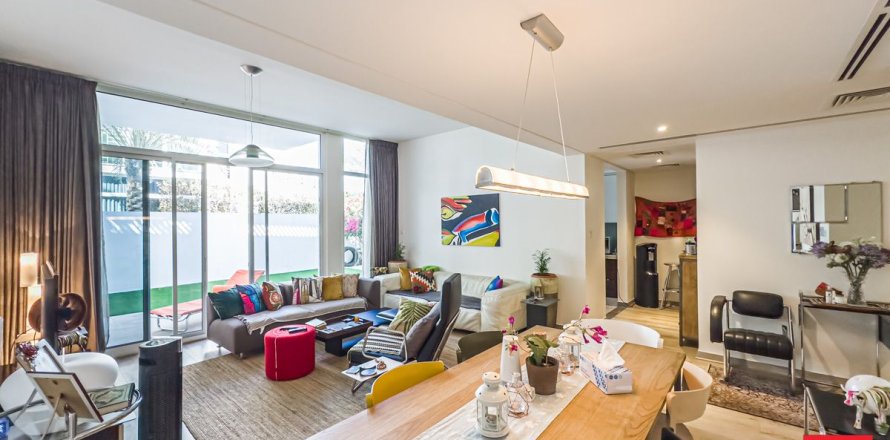 Stadthaus in Dubai, VAE: 3 Schlafzimmer, 301.4 m2 Nr. 718483
