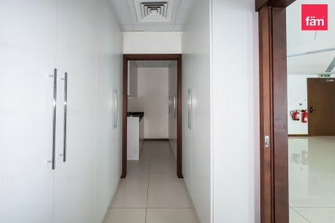 Business Bay, Dubai, संयुक्त अरब अमीरात में कार्यालय, 84.2 वर्ग मीटर, संख्या 708466 - फ़ोटो 13