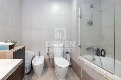 Apartment in Business Bay, Dubai, UAE 3 bedrooms, 170 sq.m. № 654437 - photo 12