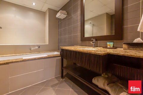 Huoneisto Palm Jumeirah, Dubai, Arabiemiraatit 2 makuuhuonetta, 164.5 m2 № 682327 - kuva 25