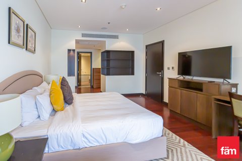 Huoneisto Palm Jumeirah, Dubai, Arabiemiraatit 2 makuuhuonetta, 164.5 m2 № 682327 - kuva 20
