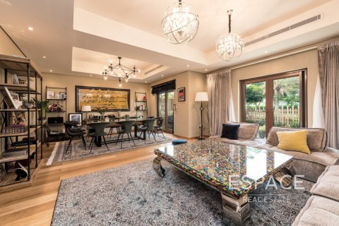 Al Furjan, Dubai, BAE’de satılık townhouse 3 yatak odası, 262 m² No 649841 - fotoğraf 1
