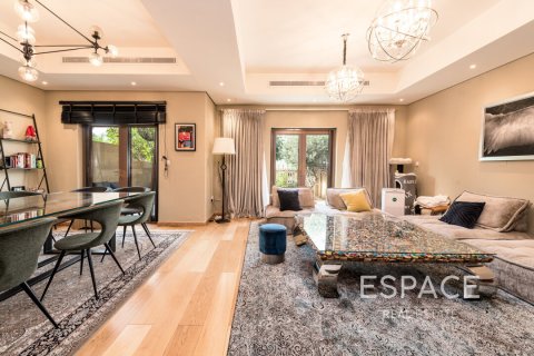 Al Furjan, Dubai, BAE’de satılık townhouse 3 yatak odası, 262 m² No 649841 - fotoğraf 4