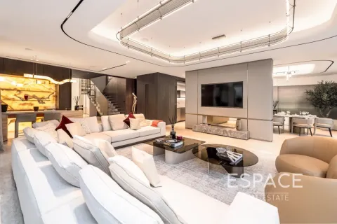 Villa Palm Jumeirah, Dubaijā, AAE 6 istabas, 687 m2 Nr. 649845 - attēls 4