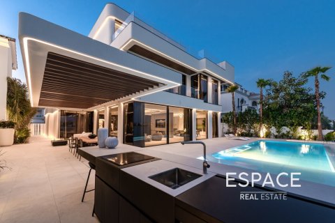 Villa Palm Jumeirah, Dubaijā, AAE 6 istabas, 687 m2 Nr. 649845 - attēls 1