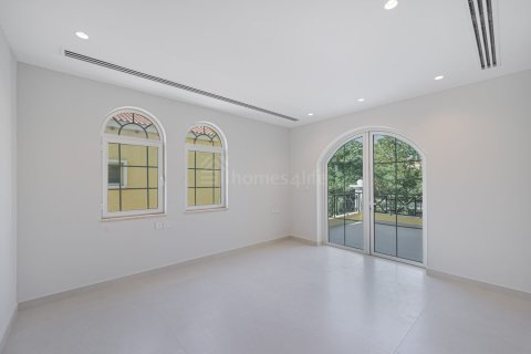 阿联酋 Dubai Jumeirah Park 待租 : 5 卧, 762 平方米 , 编号711297 - 照片 18