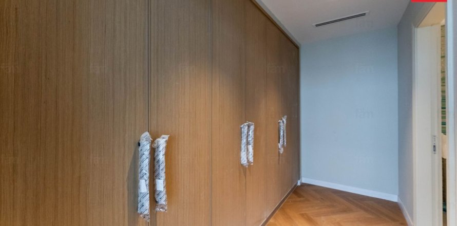 Διαμέρισμα σε Al Barsha, Dubai, ΗΑΕ 4 υπνοδωμάτια, 244.9 τ.μ. Αρ. 687565