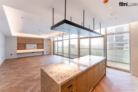 Apartment in Al Barsha, Dubai, UAE 4 bedrooms, 244.9 sq.m. № 687565 - photo 17