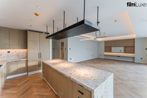 Apartment in Al Barsha, Dubai, UAE 4 bedrooms, 244.9 sq.m. № 687565 - photo 22