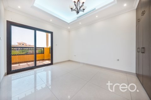 Üürile anda villa asukohaga The Villa, Dubai, AÜE: 5 magamistoaga, 468.05 m² Nr 734007 - pilt 13