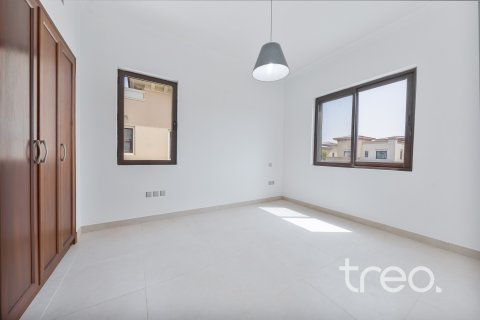 Villa para arrendamento em Arabian Ranches 2, Dubai, EAU 5 quartos, 324.05 m2 № 734008 - foto 15