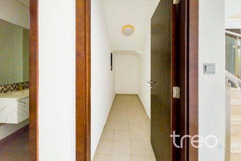 Villa para arrendamento em DAMAC Hills (Akoya by DAMAC), Dubai, EAU 5 quartos, 408.77 m2 № 734004 - foto 22