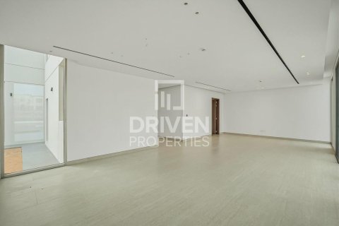 Villa zum Verkauf in Jumeirah Park, Dubai, VAE 5 Schlafzimmer, 704.3 m2 Nr. 761669 - Foto 4