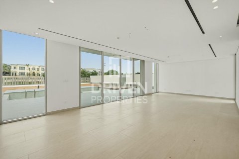 Villa zum Verkauf in Jumeirah Park, Dubai, VAE 5 Schlafzimmer, 704.3 m2 Nr. 761669 - Foto 5