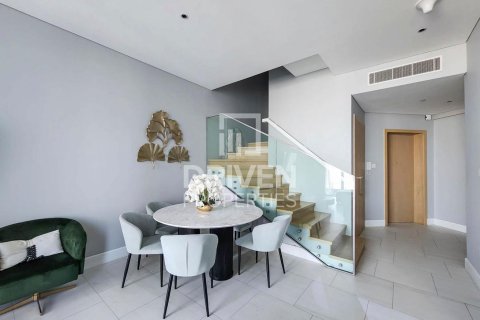 Duplex zur Miete in Business Bay, Dubai, VAE 2 Schlafzimmer, 172.99 m2 Nr. 768487 - Foto 4