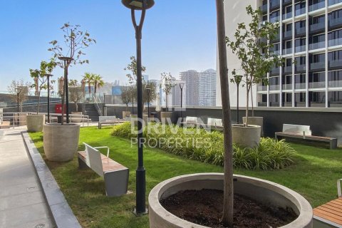 Apartment sa Business Bay, Dubai, UAE 2 silid-tulugan, 137.03 sq.m. № 768490 - larawan 18