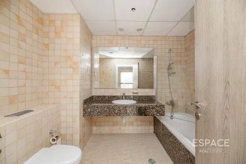 Apartamento en alquiler en Jumeirah Beach Residence, Dubai, EAU 1 dormitorio, 109 m2 № 661318 - foto 10