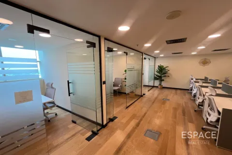 Kancelarija u Jumeirah Lake Towers, Dubai, UAE 104 m2 Br. 661340 - fotografija 4