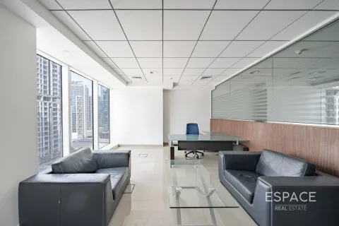 Opisina sa Business Bay, Dubai, UAE 76 sq.m. № 661339 - larawan 2
