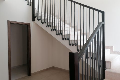 Townhouse in Mina Al Arab, Ras Al Khaimah, UAE 3 bedrooms, 288 sq.m. № 656347 - photo 16