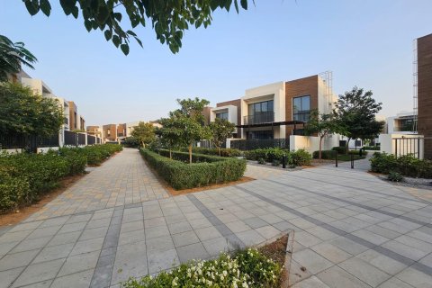 Townhouse in Mina Al Arab, Ras Al Khaimah, UAE 3 bedrooms, 288 sq.m. № 656347 - photo 28