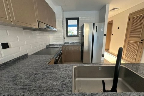 Városi lakóépület itt: Damac Lagoons, Dubai, EAE, 5 hálószoba, 144 m², azonosító: 685740 - fénykép 4