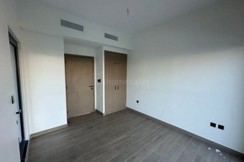 Városi lakóépület itt: Damac Lagoons, Dubai, EAE, 5 hálószoba, 144 m², azonosító: 685740 - fénykép 14