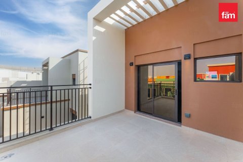Dubai, BAE’de kiralık sıra ev 5 yatak odası, 183.6 m&sup2; No 757862 - fotoğraf 17