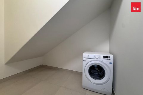 Dubai, BAE’de kiralık sıra ev 4 yatak odası, 144 m&sup2; No 757864 - fotoğraf 10