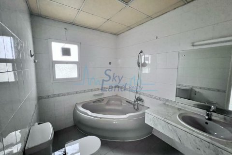 Komersyal na villa sa Al Safa, Dubai, UAE 371.6 sq.m. № 659752 - larawan 9