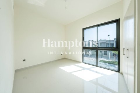 Kaupunkipientalo Dubai, Arabiemiraatit 3 makuuhuonetta, 174.79792353 m2 № 651104 - kuva 16