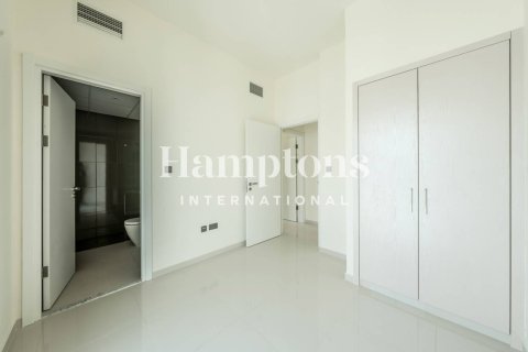 Kaupunkipientalo Dubai, Arabiemiraatit 3 makuuhuonetta, 174.79792353 m2 № 651104 - kuva 13