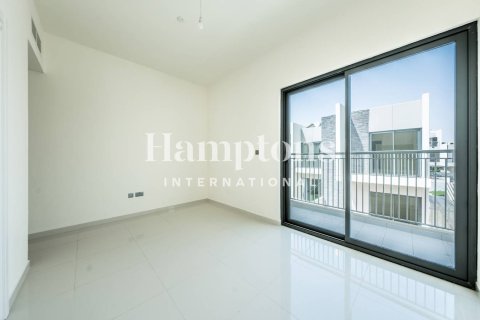 Kaupunkipientalo Dubai, Arabiemiraatit 3 makuuhuonetta, 174.79792353 m2 № 651104 - kuva 5