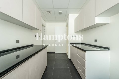 Kaupunkipientalo Dubai, Arabiemiraatit 3 makuuhuonetta, 174.79792353 m2 № 651104 - kuva 24