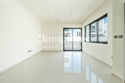 Kaupunkipientalo Dubai, Arabiemiraatit 3 makuuhuonetta, 174.79792353 m2 № 651104 - kuva 23