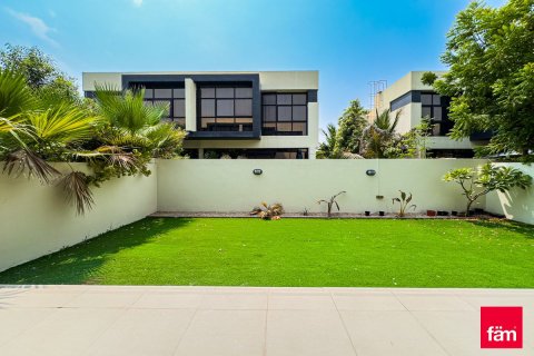 וילה להשכרה ב Dubai, איחוד האמירויות 3 חדרי שינה, 324 מ"ר, מספר 699887 - תמונה 14