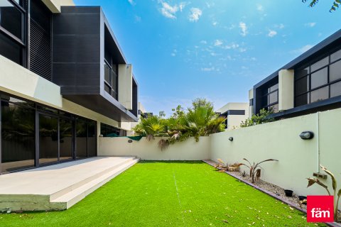 וילה להשכרה ב Dubai, איחוד האמירויות 3 חדרי שינה, 324 מ"ר, מספר 699887 - תמונה 13