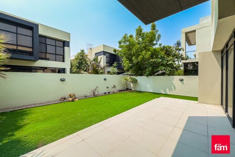 וילה להשכרה ב Dubai, איחוד האמירויות 3 חדרי שינה, 324 מ"ר, מספר 699887 - תמונה 15