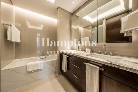 Apartemen di Downtown Dubai (Downtown Burj Dubai), UEA 2 kamar tidur, 157.93510000 m2 nomor 686722 - foto 7