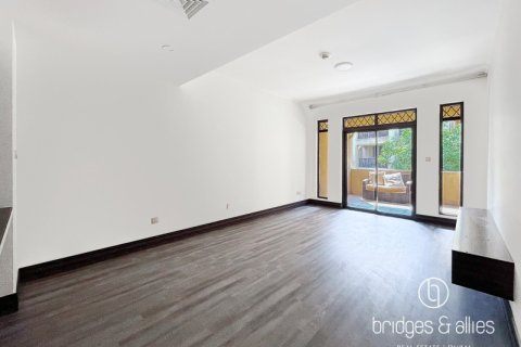 Lägenhet uthyres i Old Town, Dubai, UAE 1 sovrum, 83.4 kvm Nr. 669239 - fotografi 2