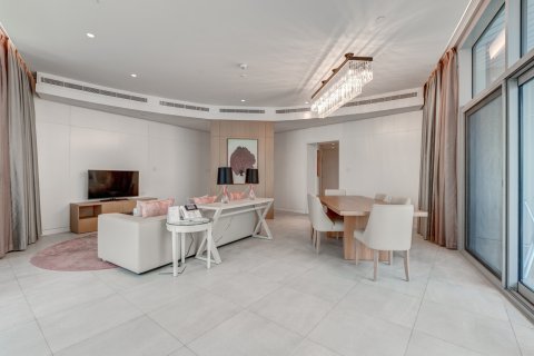 Apart - Hotel para arrendamento em Deira, Dubai, EAU 2 quartos, 204.11 m2 № 750589 - foto 2