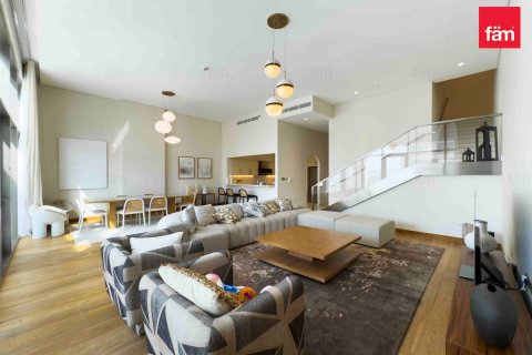 Řadový dům v Dubai, SAE 4 ložnice, 285.6 m² Č.: 635884 - fotografie 1