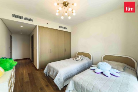 Řadový dům v Dubai, SAE 4 ložnice, 285.6 m² Č.: 635884 - fotografie 10