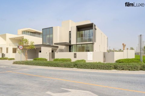 Villa en venta en Dubai Hills Estate, Dubai, EAU 5 dormitorios, 659.2 m2 № 635882 - foto 29