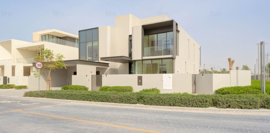 Βίλα σε Dubai Hills Estate, ΗΑΕ 5 υπνοδωμάτια, 659.2 τ.μ. Αρ. 635882