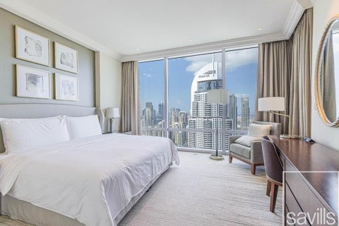Apartament në Downtown Dubai (Downtown Burj Dubai), Dubai, Emiratet e Bashkuara Arabe 3 dhoma gjumi, 214 m2. № 635444 - Foto 16
