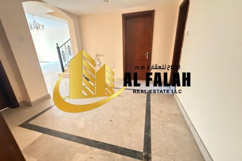 Vila v Wasit, Sharjah, SAE 5 ložnice, 418 m² Č.: 635555 - fotografie 18