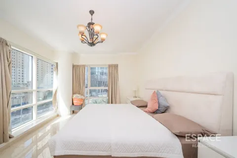Apartmen di Dubai Marina, UAE 2 bilik tidur, 142 meter persegi № 738445 - foto 12
