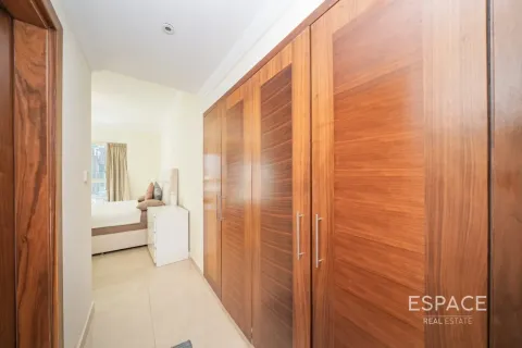 Apartmen di Dubai Marina, UAE 2 bilik tidur, 142 meter persegi № 738445 - foto 14